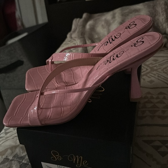 Pink heels - Picture 7 of 14